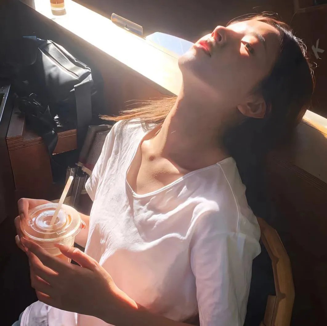 幸福是一尾皱颈蜥蜴